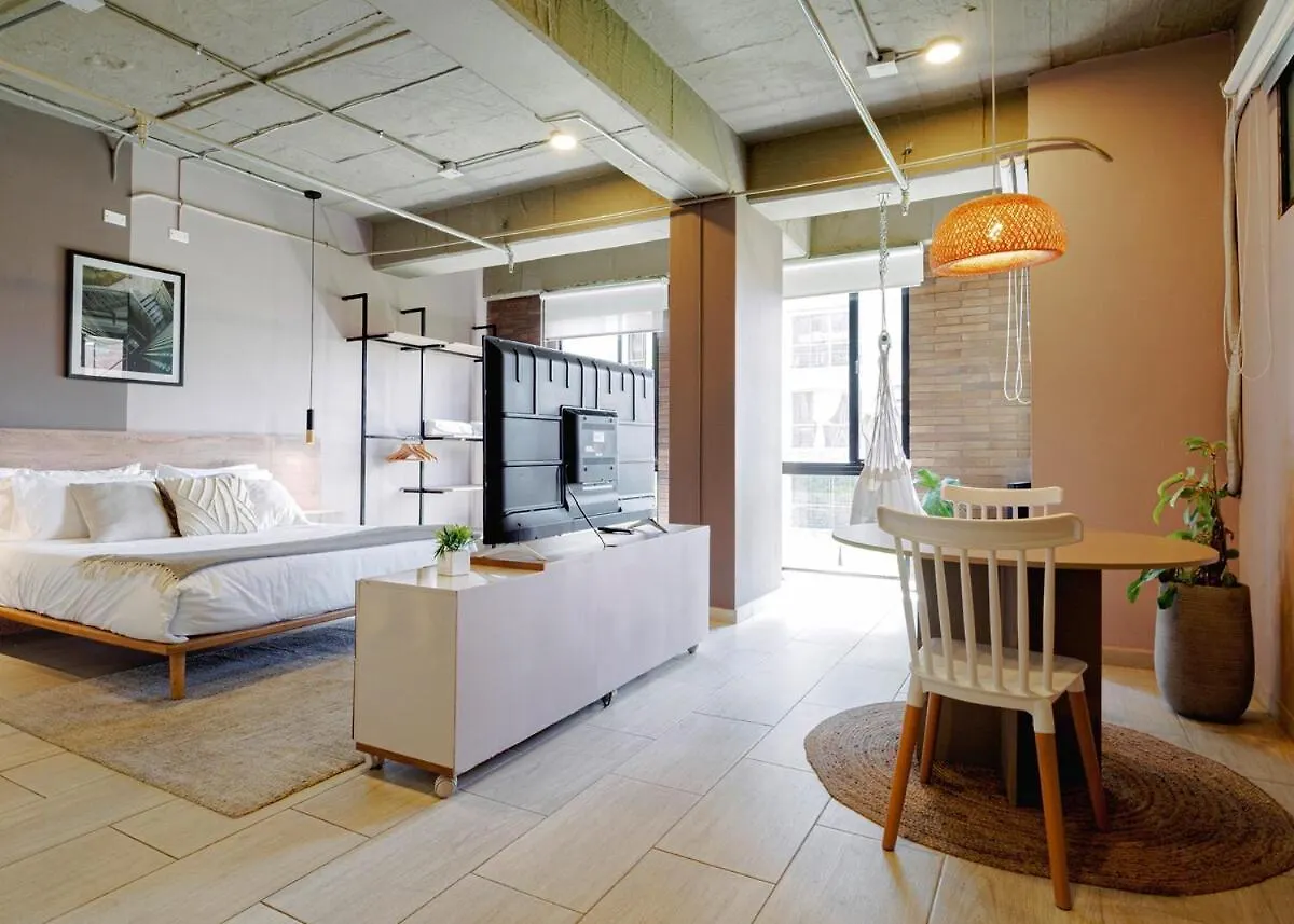 公寓 Cozy And Bright Studio Loft In Central Laureles 麦德林